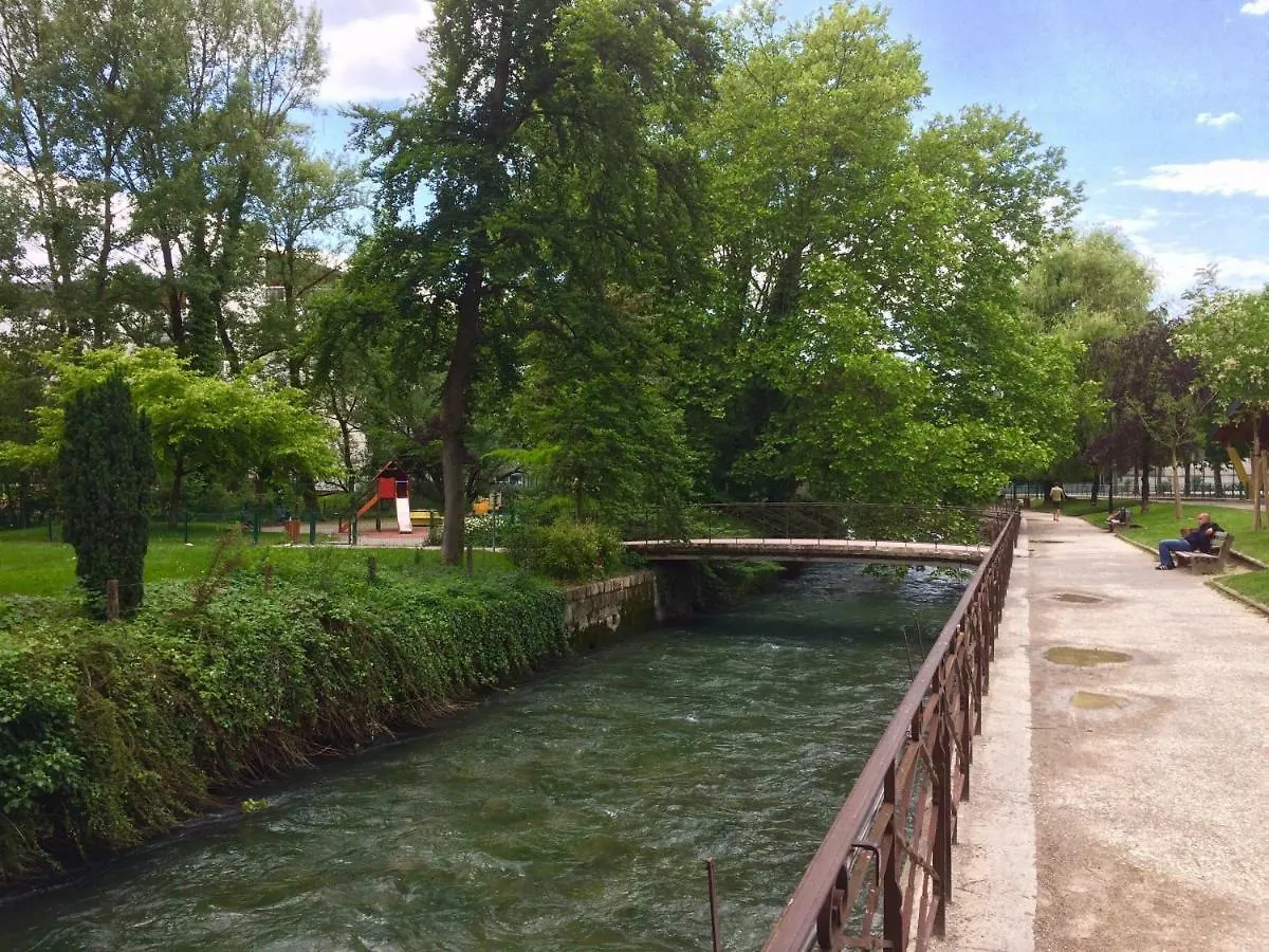 La Terrasse Saint Jean Apartment Annecy